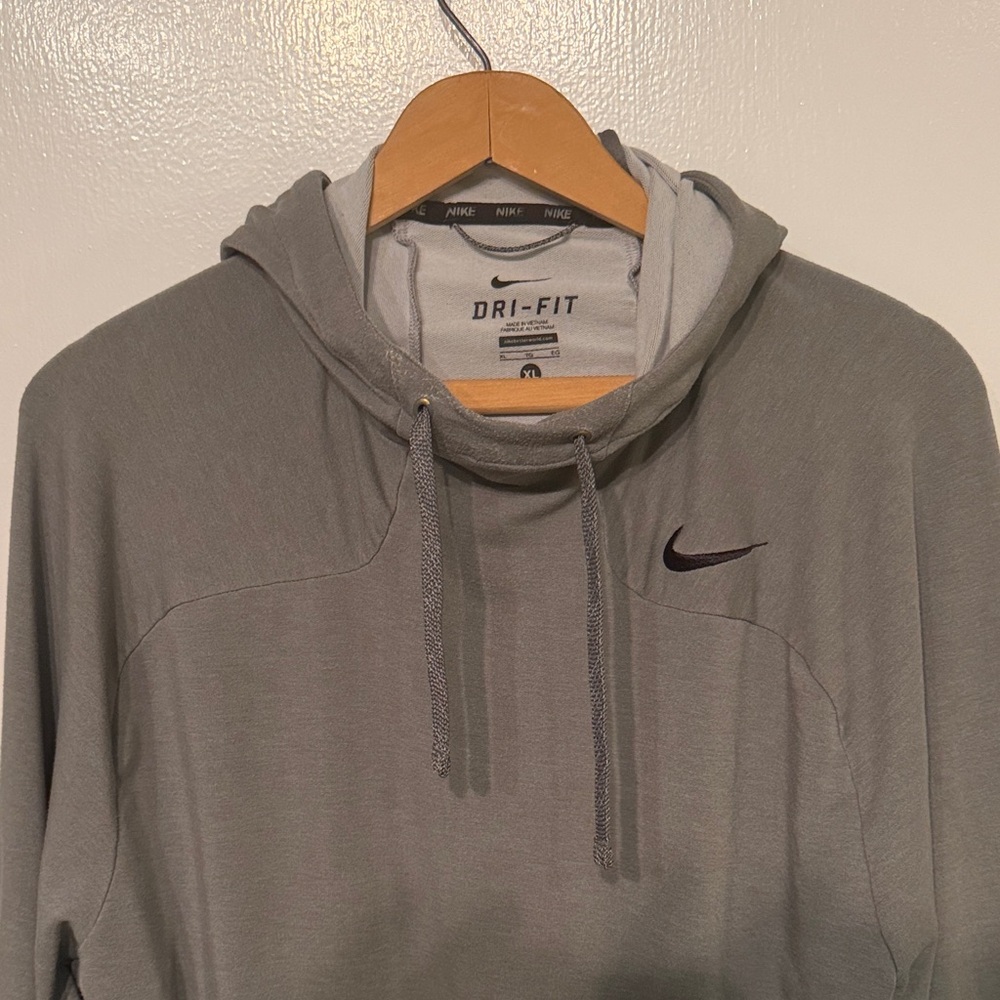 Nike Dri-Fit Light Gray Hoodie